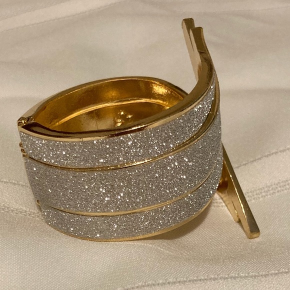 Bracelet - Picture 4 of 7